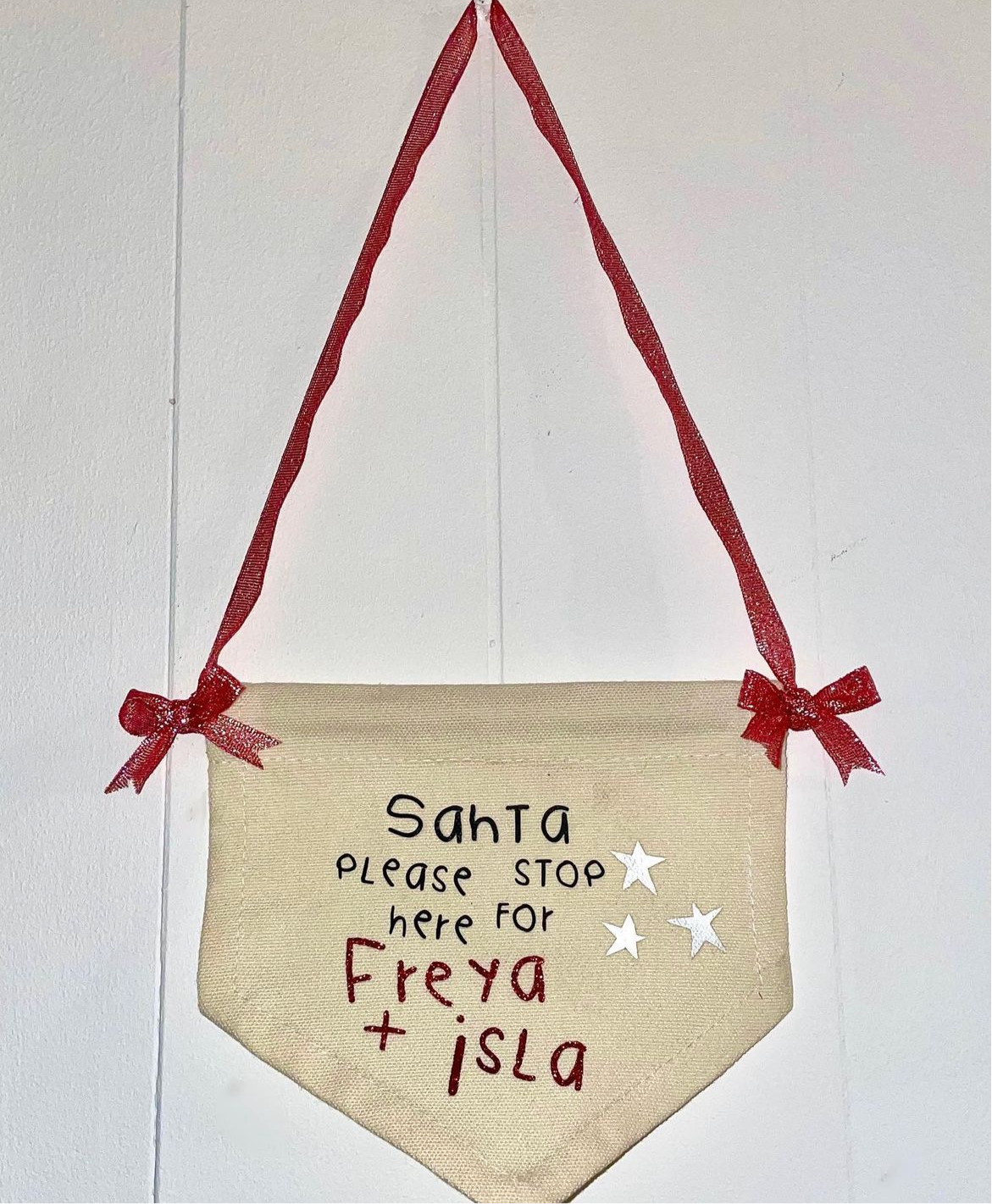 Santa please stop here sign