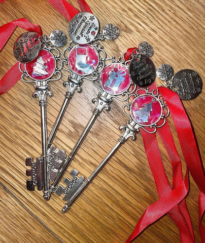 Santa Keys